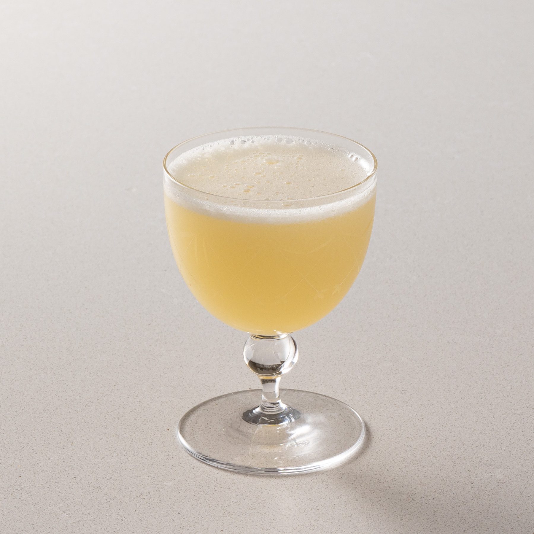 Bee's Knees cocktail