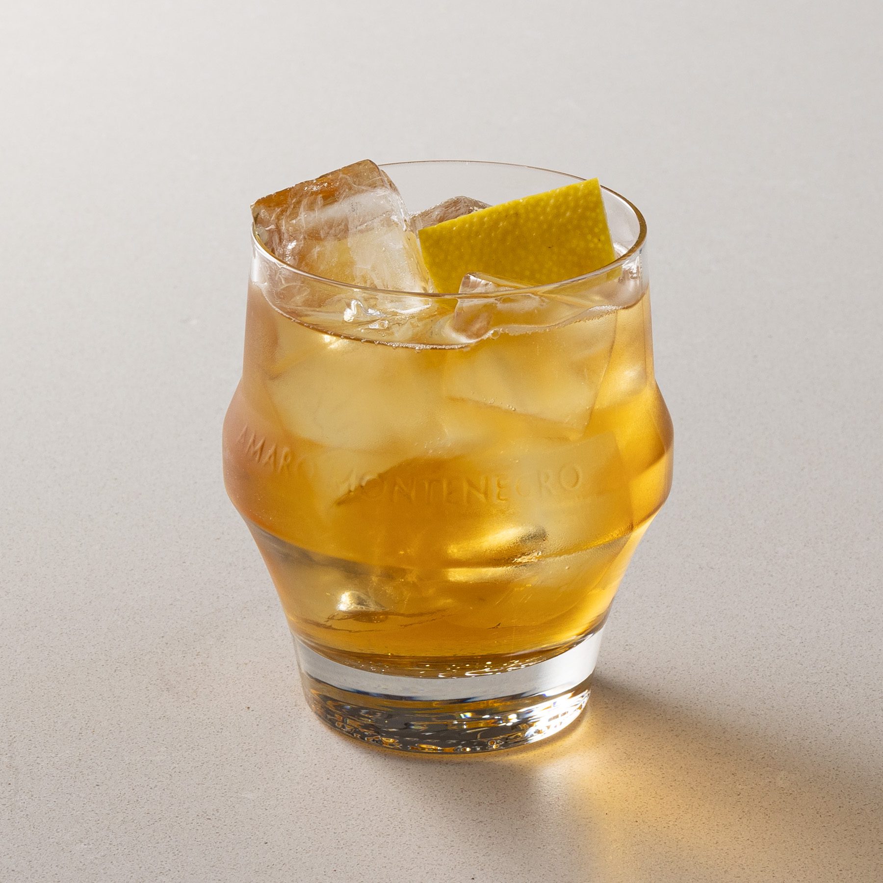 Monte Tonic cocktail